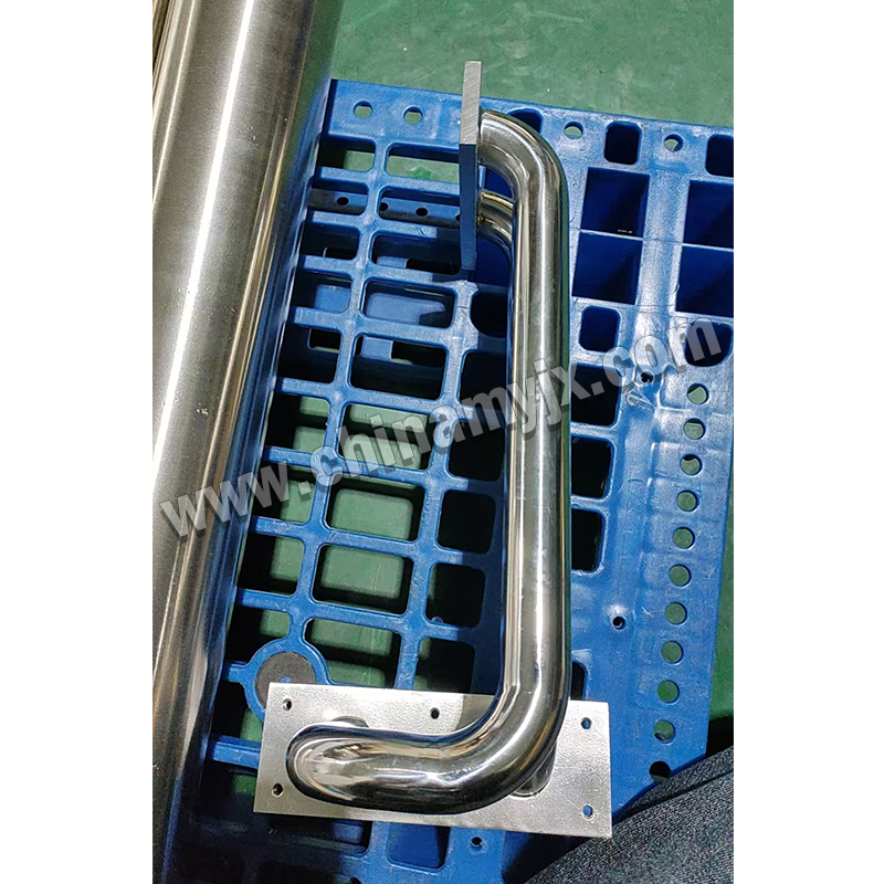 Custom Stainless Steel U-Type Cooling Heating Coil Tube Flange Mounted Vacuum Chamber Heat Exchanger