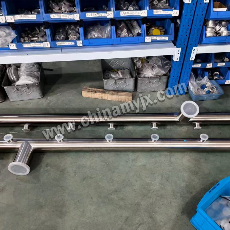 Custom Stainless Steel Vacuum Manifold Multi-Port KF Flange Distribution Header for High Vacuum/Gas System