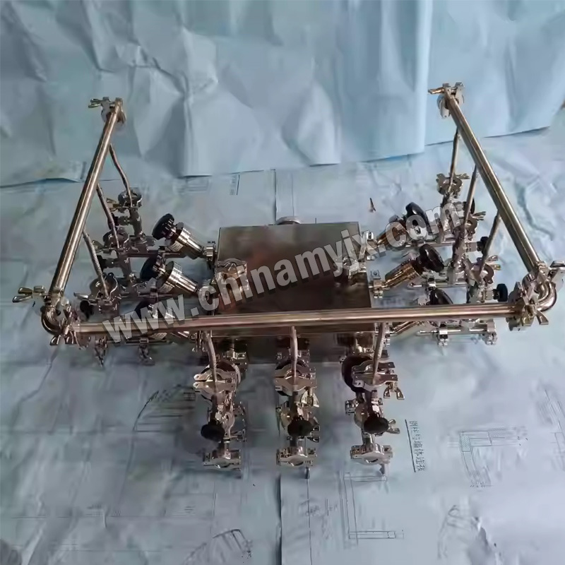 Custom Stainless Steel Multi-Branch Vacuum Manifold / Gas Distribution System