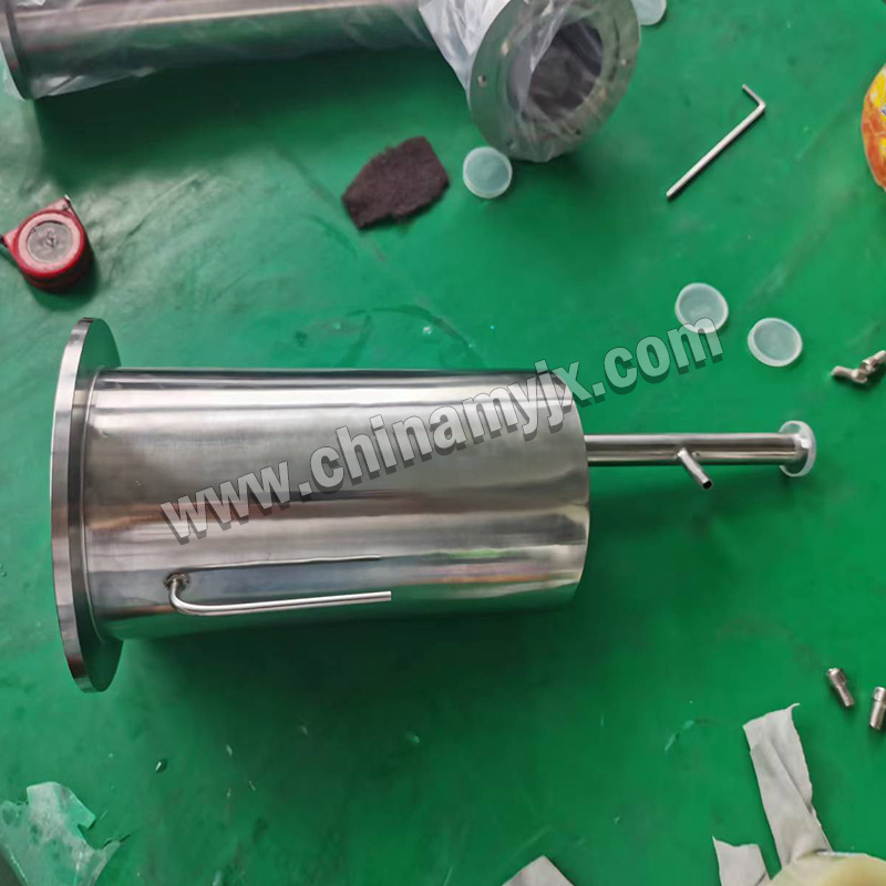 Custom Stainless Steel Vertical Vacuum Buffer Tank / Condensate Trap