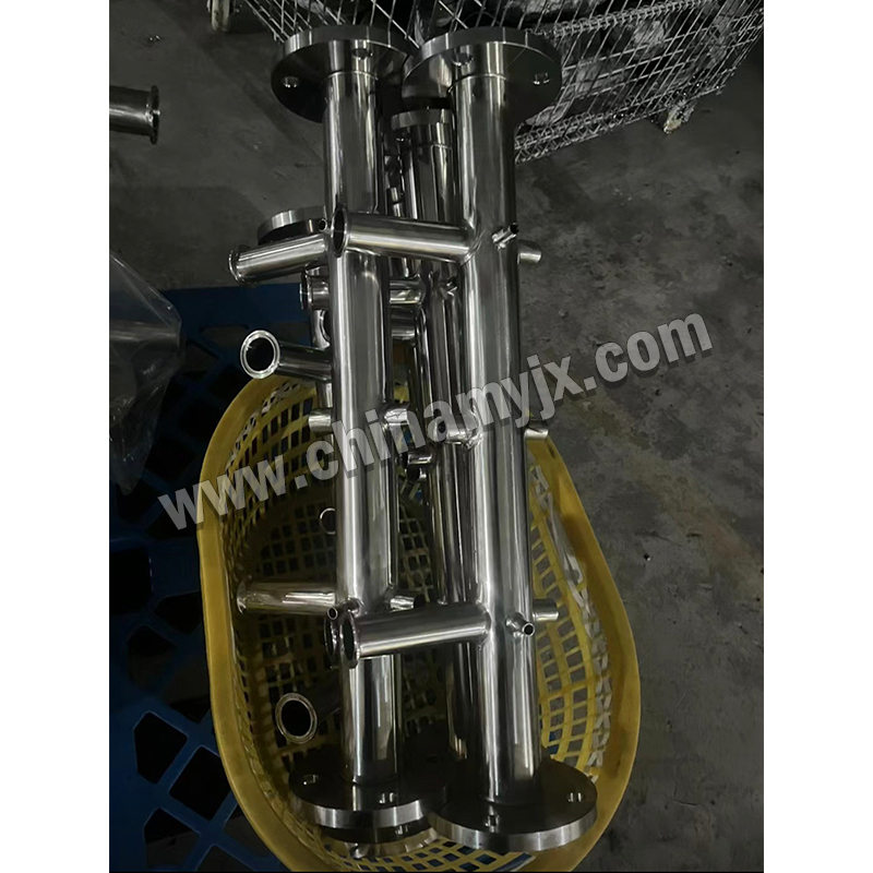 Custom Stainless Steel Multi-Port Process Manifold with Flange Ends for Industrial Process Systems