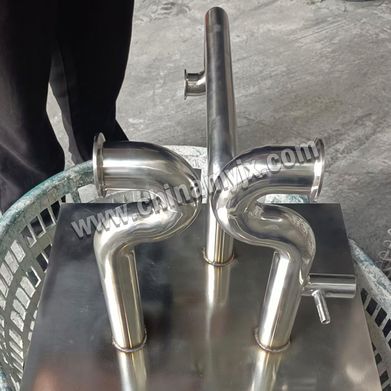 Custom Sanitary Stainless Steel S-Bend Piping with Clamp Connections