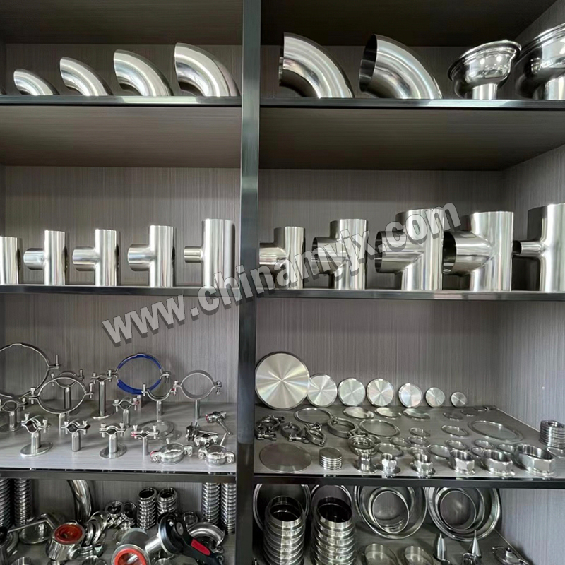 Custom stainless steel pipe fittings: full range of elbows, tees, and clamps