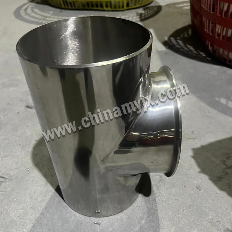 Stainless steel reducing tee pipe fitting